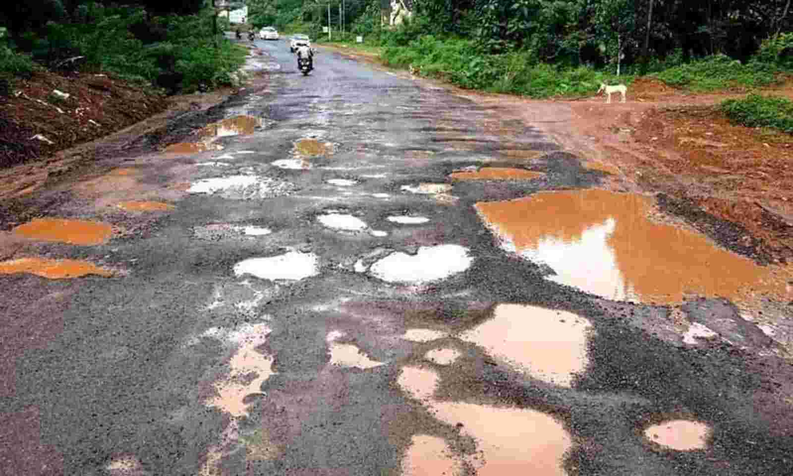potholes monsoon