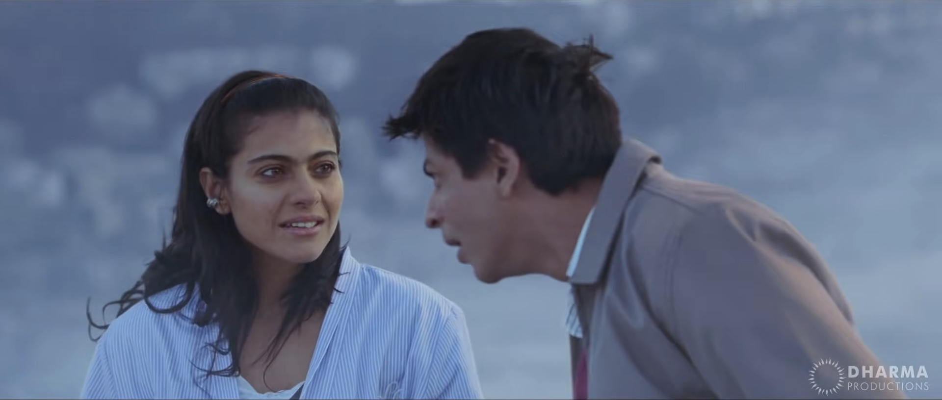 Let S Talk About The Proposal Scene From My Name Is Khan   VideoScreenshot YouTube MandiraproposesRizwan MyNameIsKhan ShahRukhKhanKajol MomentsofLove 202 