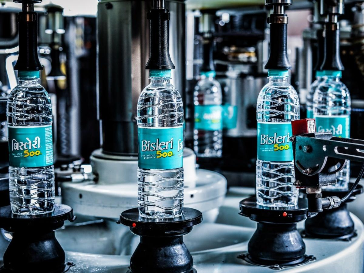 Bisleri water bottle hi-res stock photography and images - Alamy