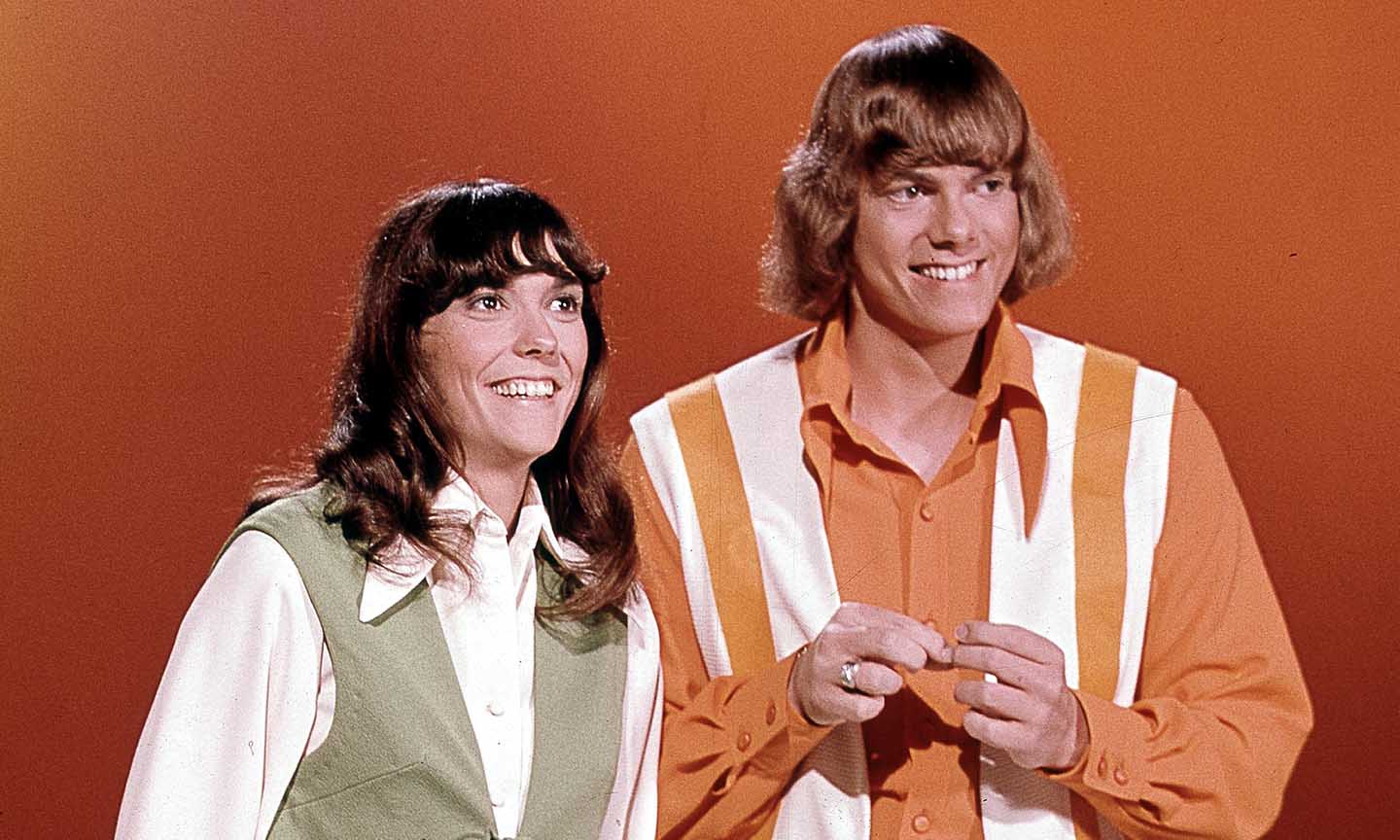 The Carpenters 70s sibling vocal duo