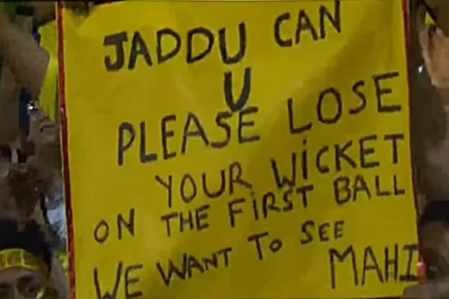 interesting ipl placards