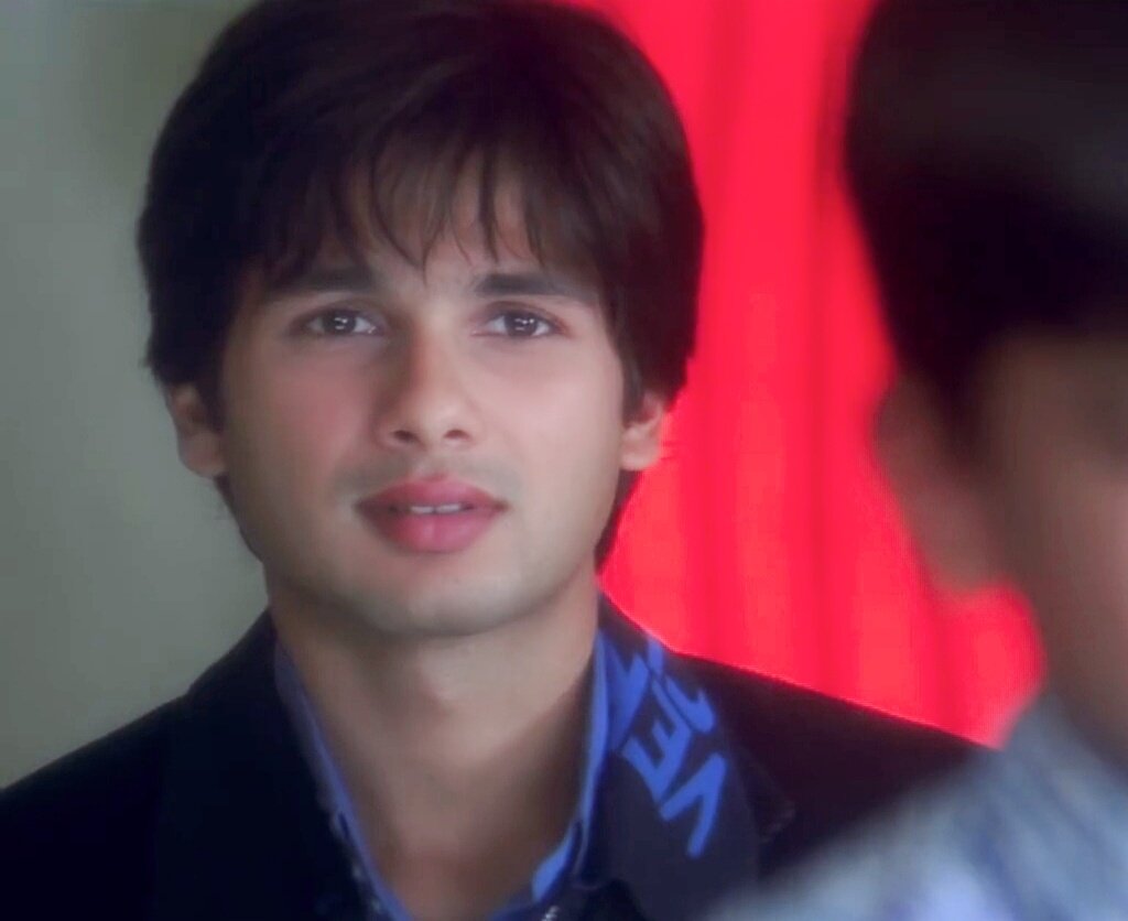 Shahid Kapoor Celebrates 20 Years 8 Roles Played By Him That Fans Adore The Most Fox Story India 