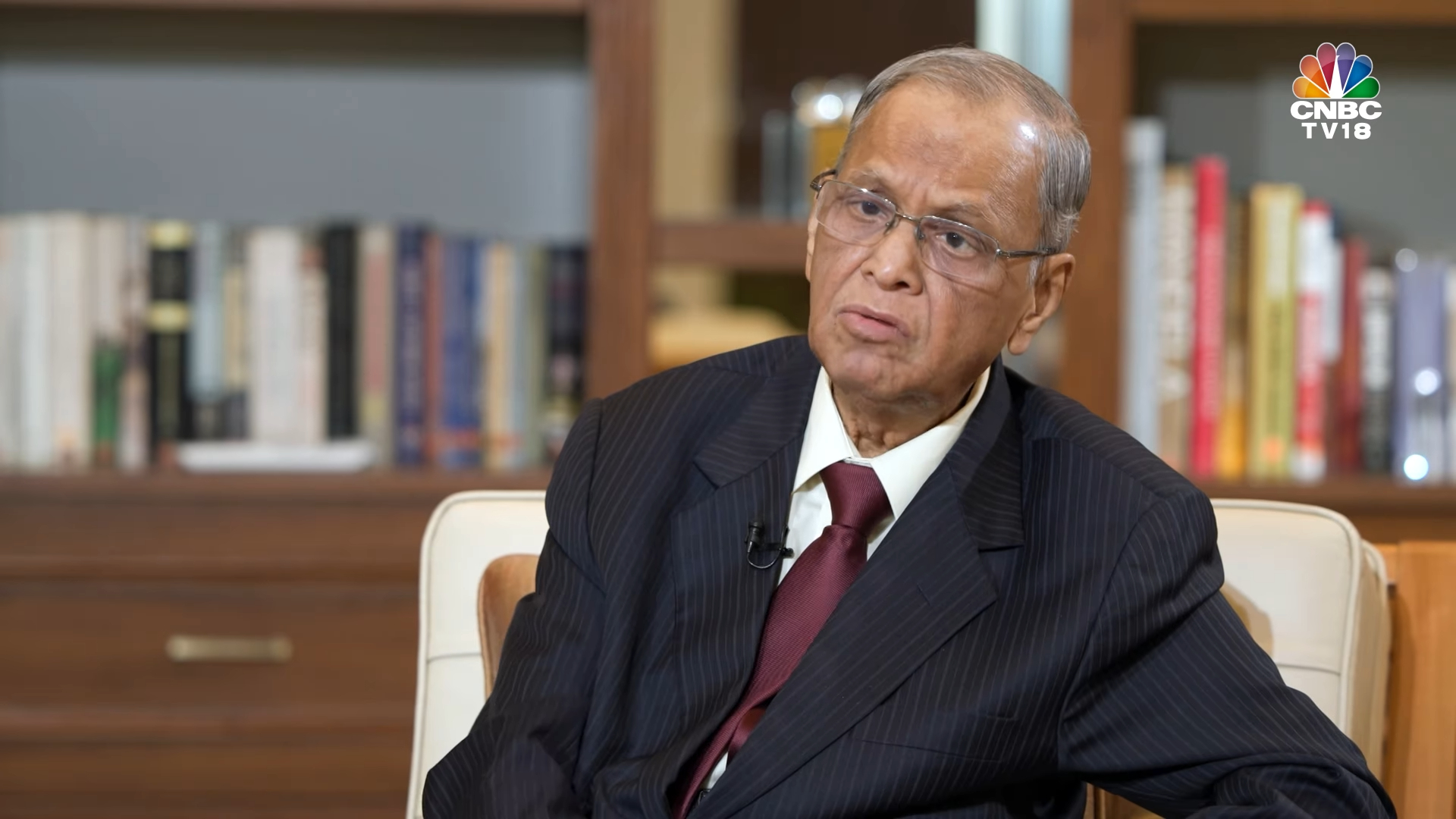 Narayana Murthy Defends His Infamous '70-Hour Work Week' Statement ...