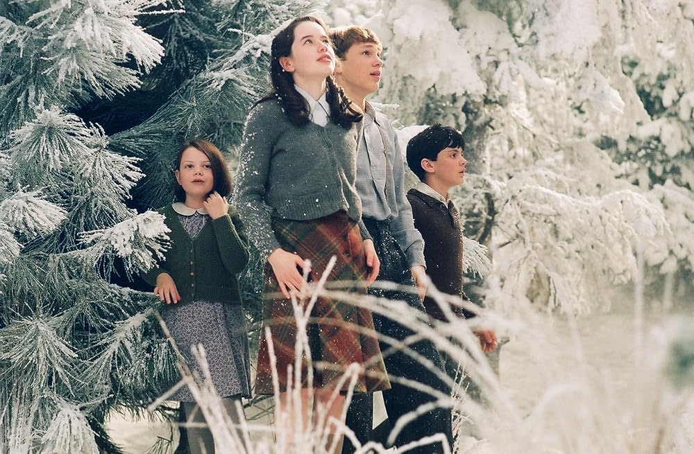 The Chronicles of Narnia: The Lion, the Witch and the Wardrobe best movies to watch with family