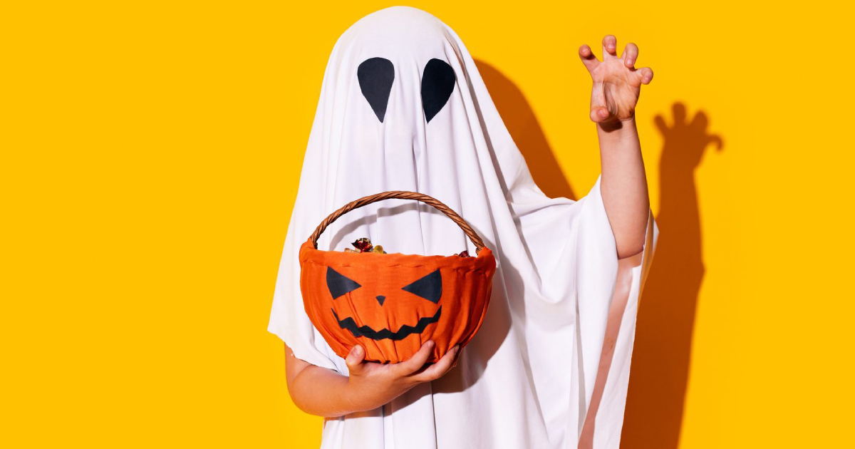 200+ Best Halloween Captions Spooky, Funny, and Cute Instagram