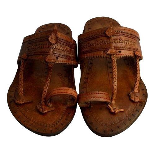 Traditional Kolhapuri Chappal at ₹ 330/pair | Men's Kolhapuri Chappal in Mumbai