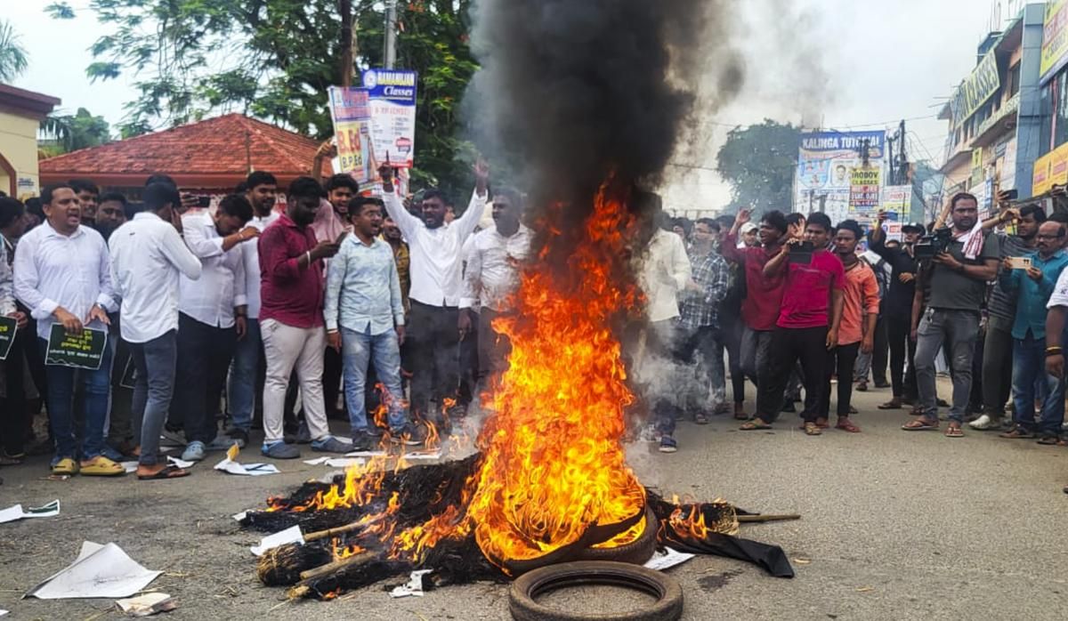 Odisha Governor seeks answers after college student's self-immolation bid