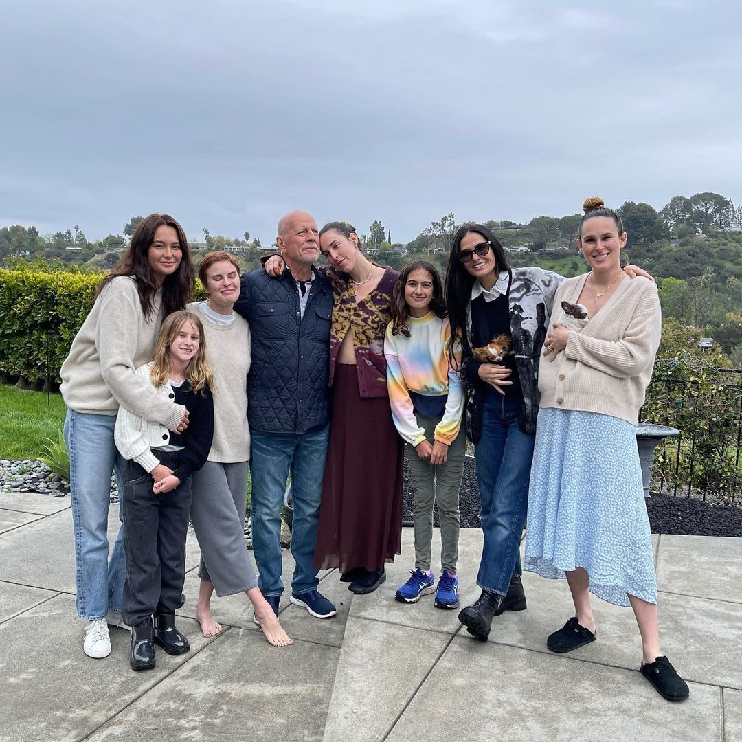 Bruce Willis Family Photo