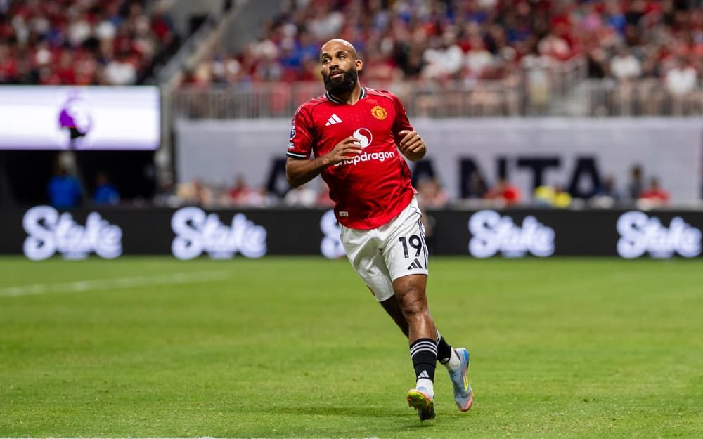 Bryan Mbeumo on debut for Manchester United