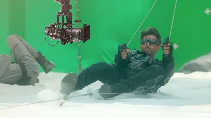 Bollywood hustle in 2003 vs. Bollywood hustle in 2025. The tech may change, but the grind is eternal.