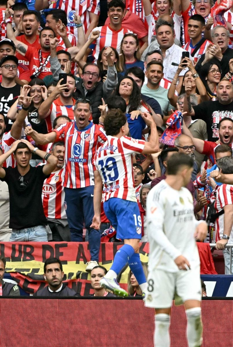 Alvarez Derby Salute