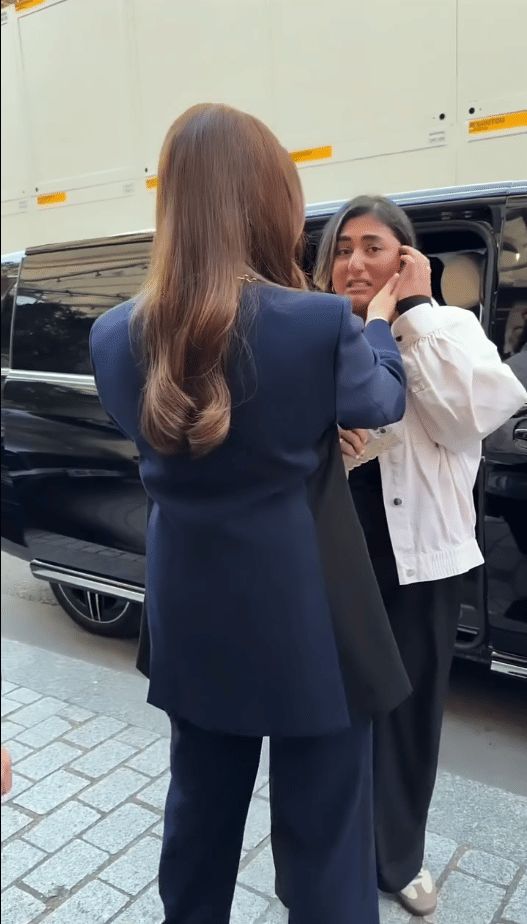 Main character energy, with tissues.