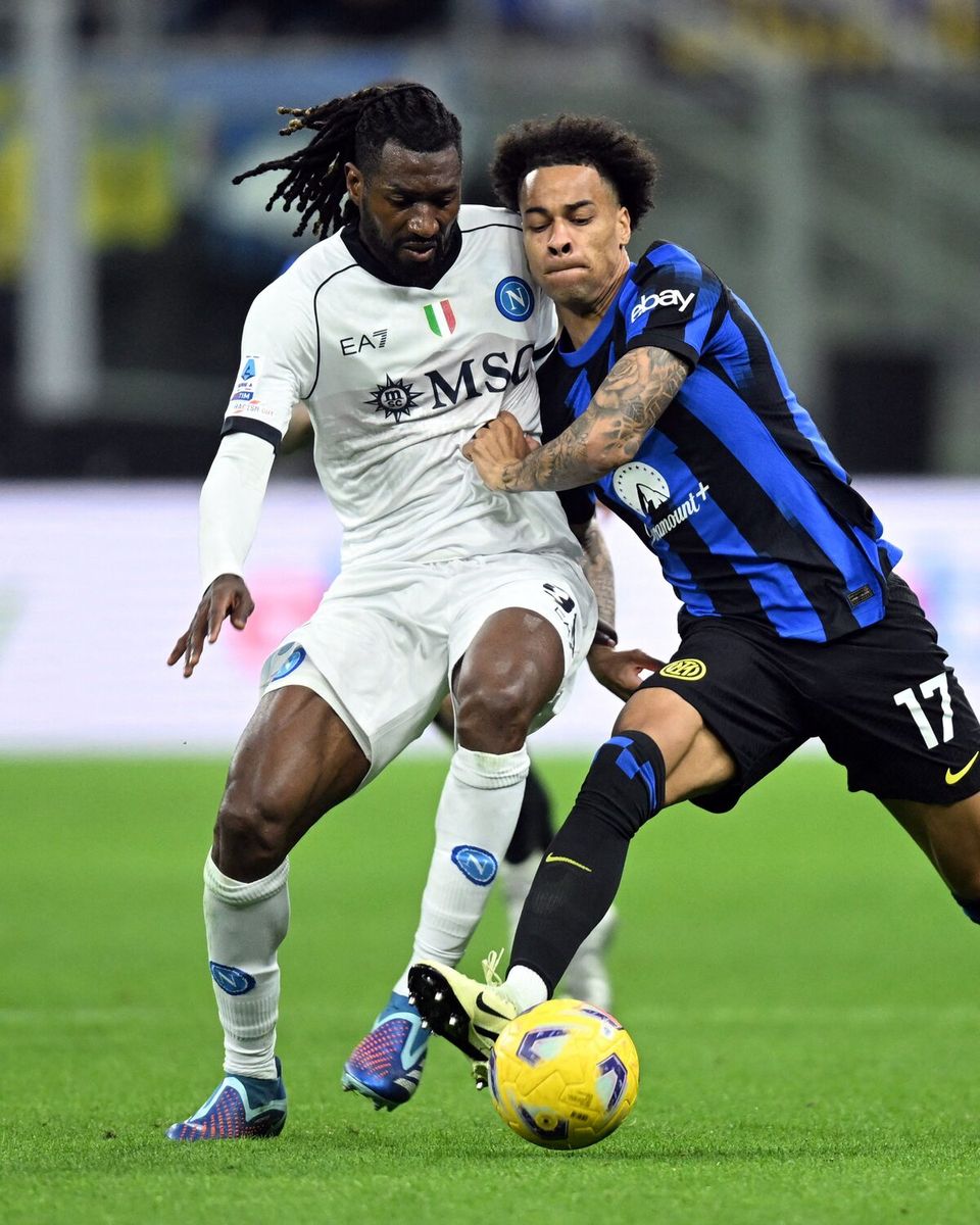 Inter's winning streak halted in 1-1 draw with Napoli | Reuters
